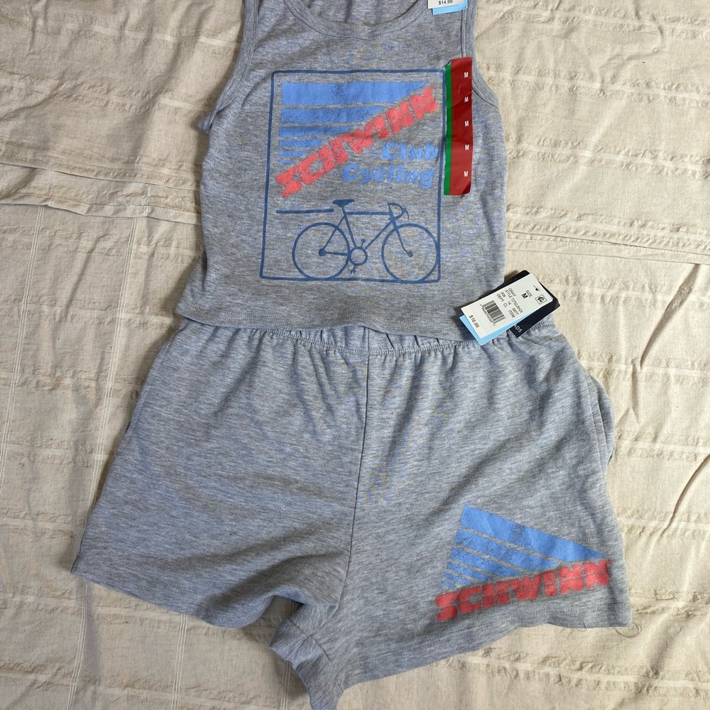 Schwinn Gray Athletic Shorts Set